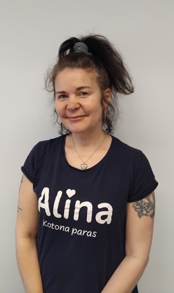 Lähihoitaja maarit iloitsee asiakkaiden arjen onnistumisista.